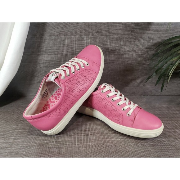 Ecco Shoes - Ecco Golf Women's Hydromax Pink Perforated Leather Hybrid Rubber Spike - SIZE 9